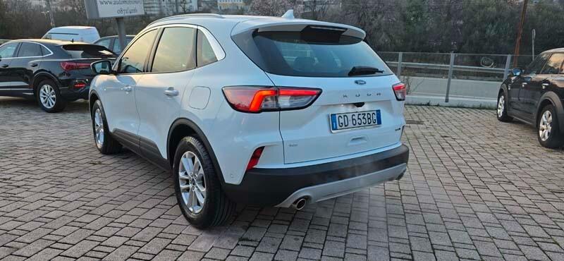 Ford Kuga 2.0 Diesel Hybrid 150 CV 2WD Titanium