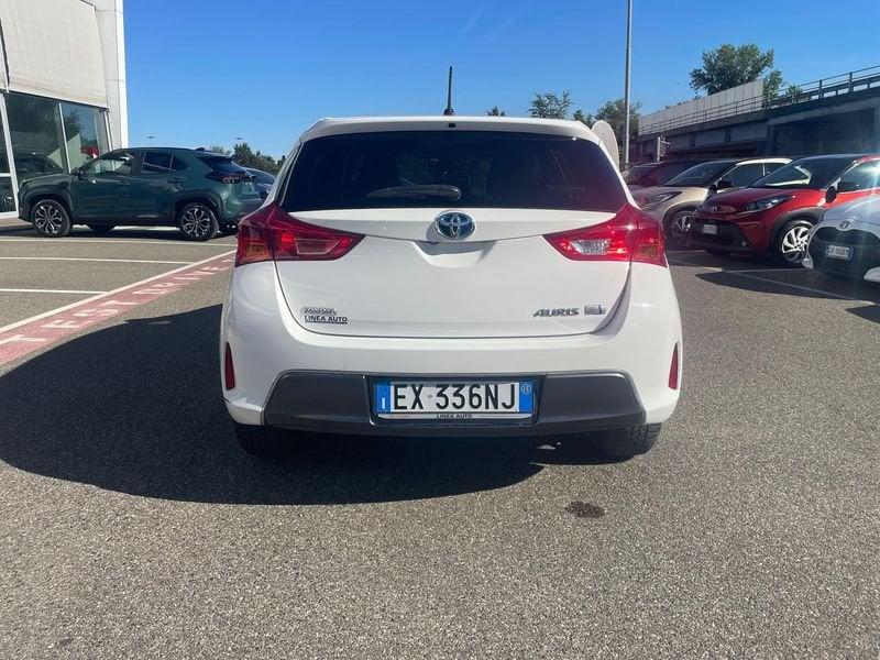 Toyota Auris Hybrid Active +