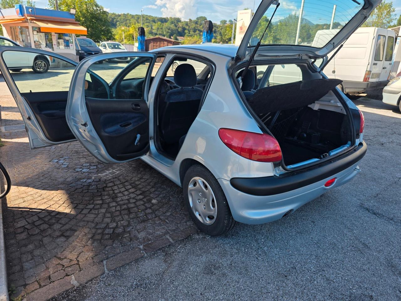 Peugeot 206 2.0 HDi 5p. Ciel con 243.000km Neopatentati ok