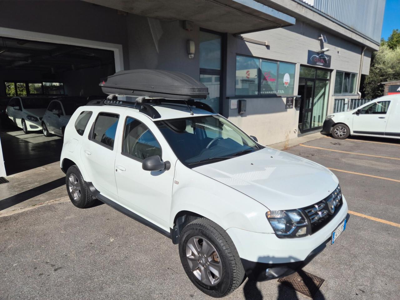 Dacia Duster 1.6 110CV 4x2 Lauréate POCHISSIMI KM