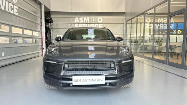 PORSCHE Macan 2.0