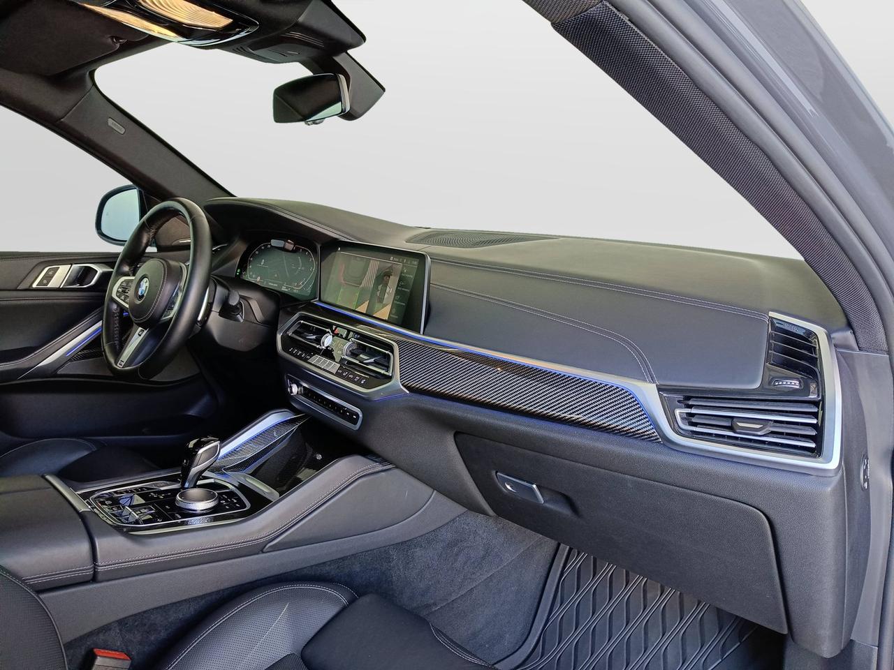 BMW X6 G06 - X6 xdrive40d mhev 48V Msport auto