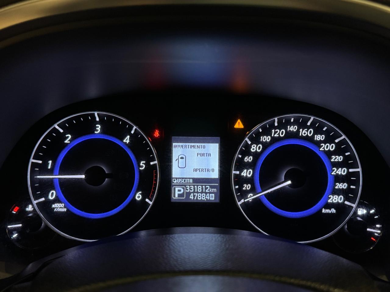 Infiniti QX70 S 3.0D V6 238cv Full