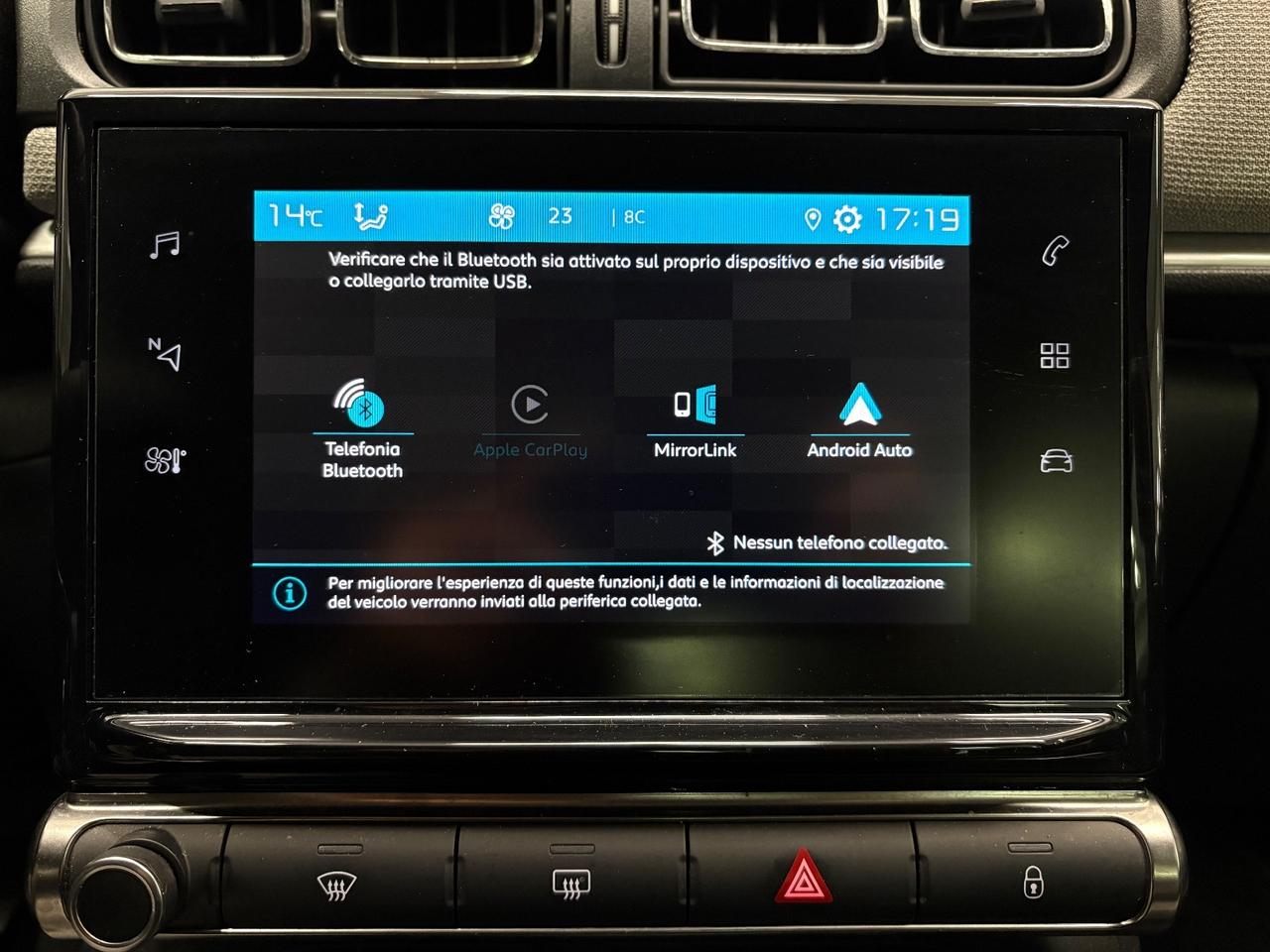 Citroen C3 1.2 BENZINA SHINE BICOLOR