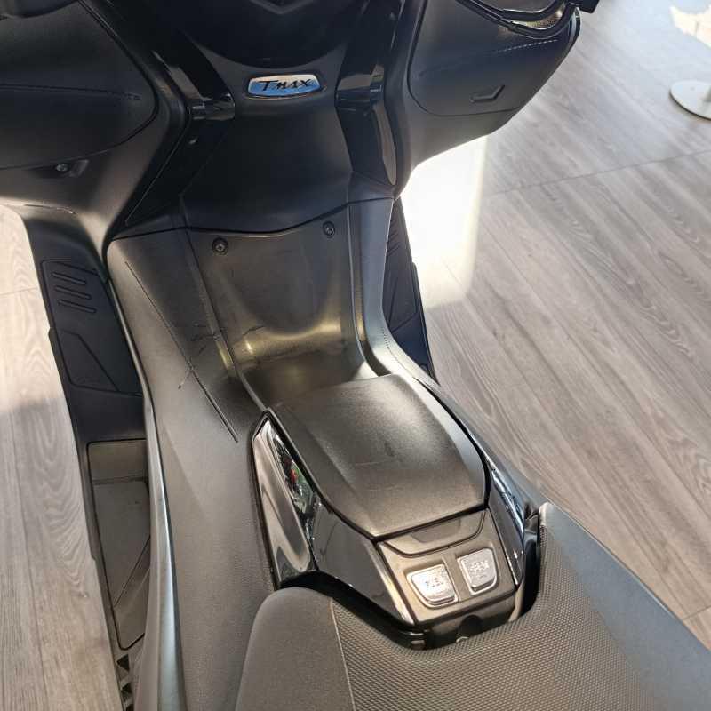 Yamaha T-Max 530 - 2018