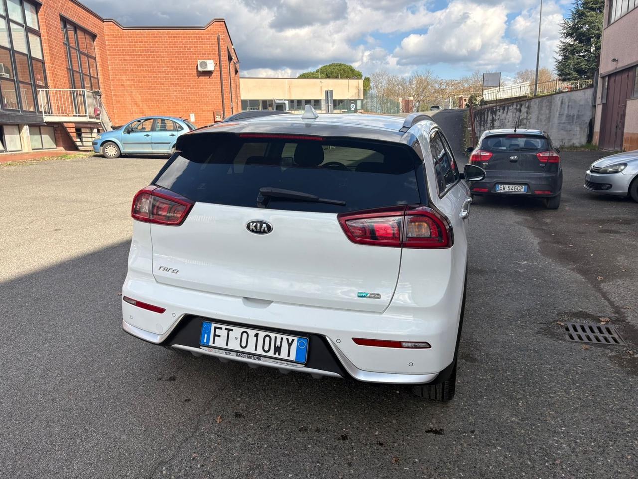 Kia Niro 1.6 GDi DCT FULL HYBRID 45.000 KM