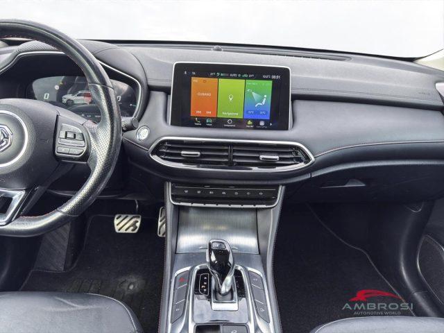 MG EHS MG Plug-in Hybrid Exclusive