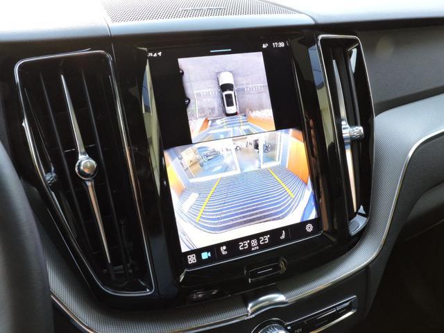 VOLVO XC60 T6 Plug-in hybrid AWD automatico Plus Dark