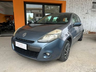 Renault Clio 1.2 16V 5 porte Confort neopatentati