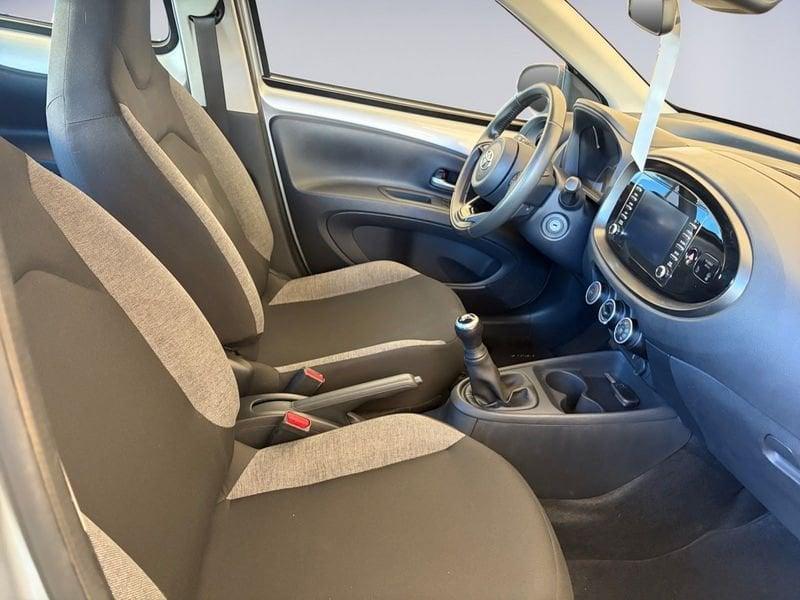 Toyota Aygo X 1.0B (72 CV) Trend