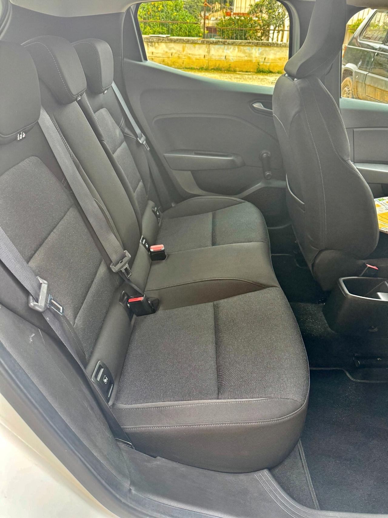 Renault Clio TCe 90 CV 5 porte Techno