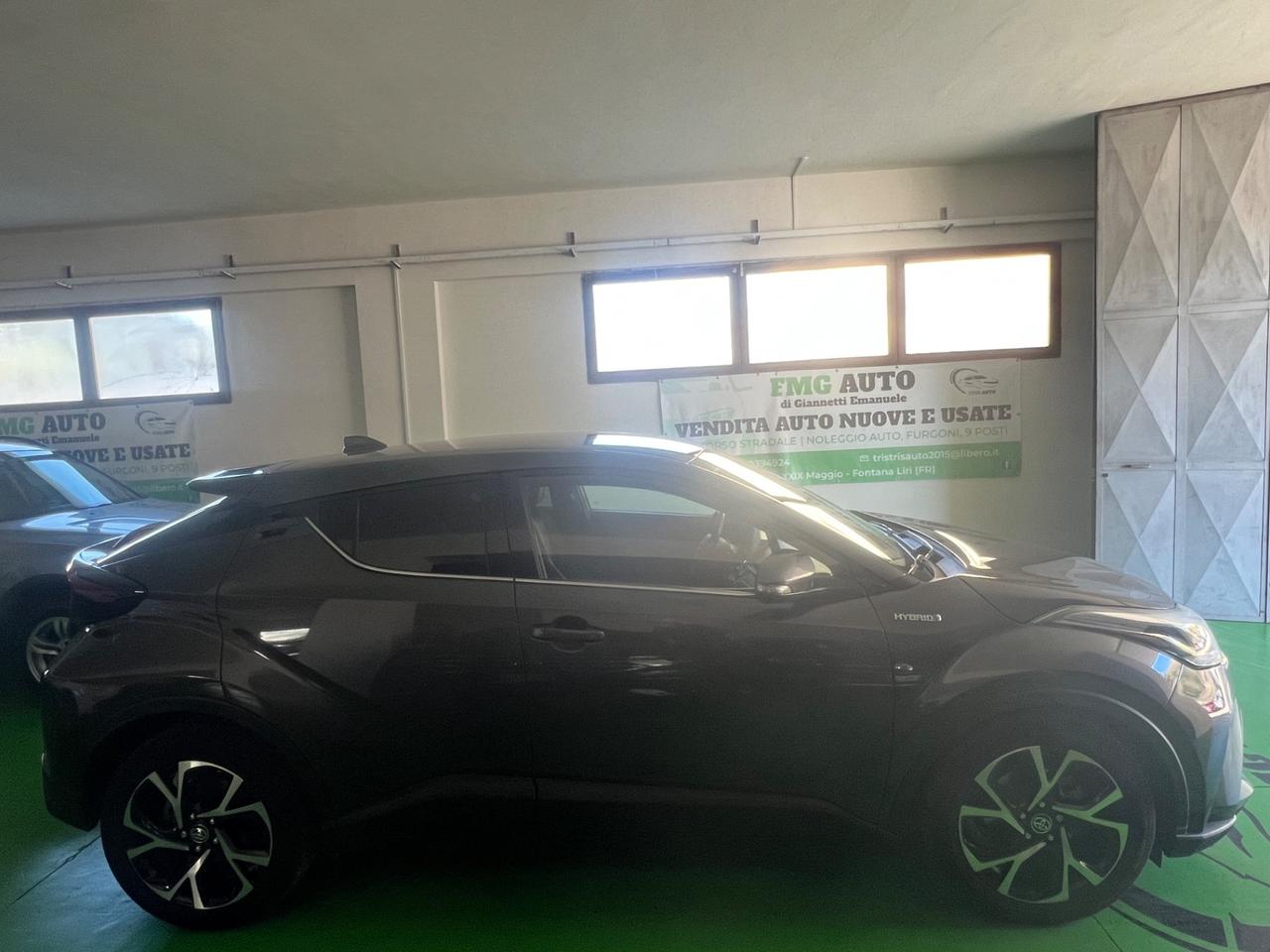 Toyota C-HR 1.8 Hybrid E-CVT Business