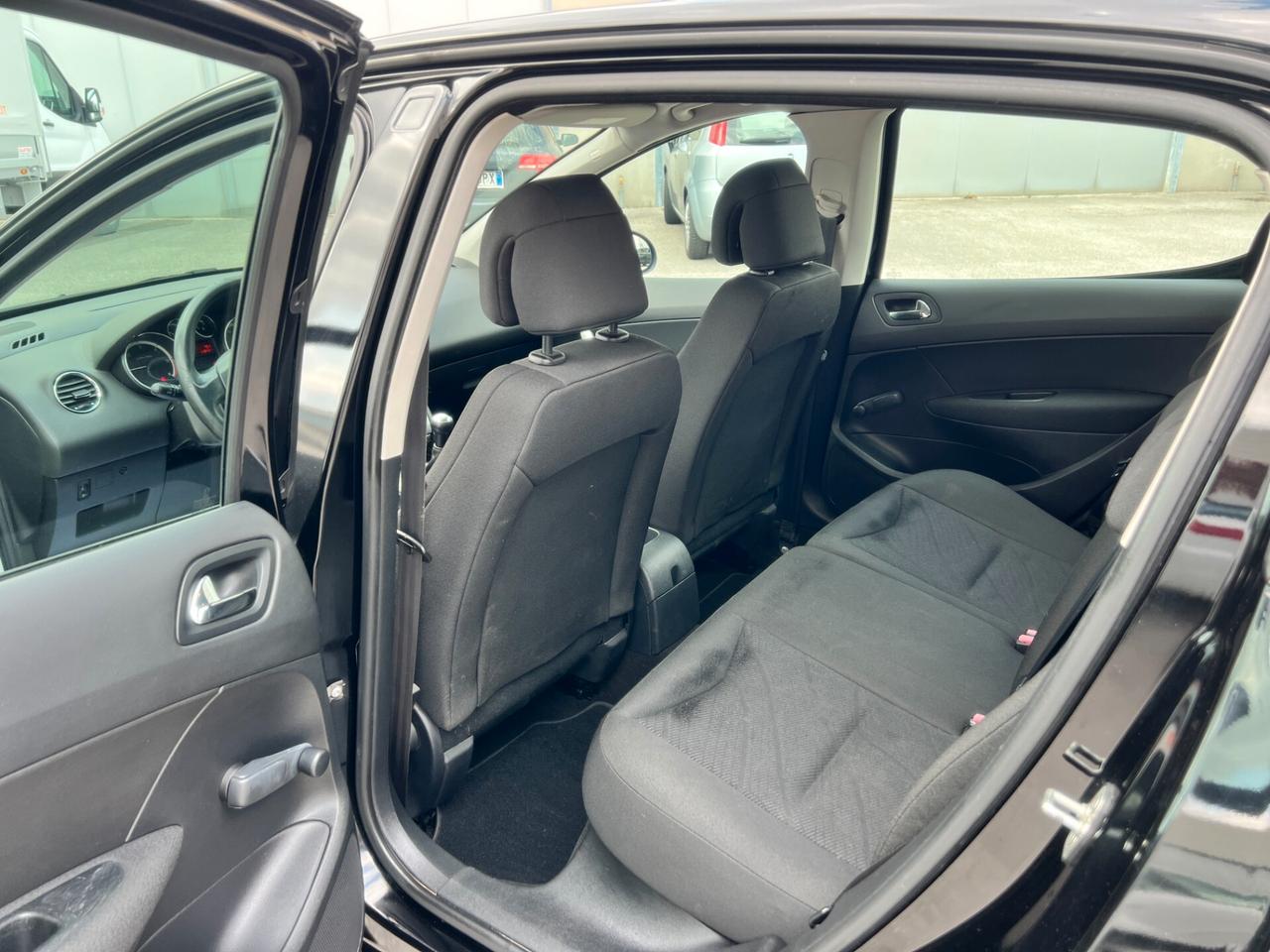 Peugeot 308 1.6 HDi 90CV FAP 5p. Premium