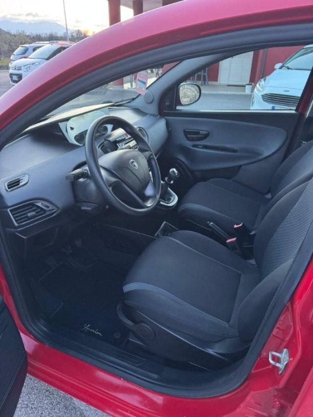 LANCIA Ypsilon 1.2 69 CV 5 porte GPL Ecochic Gold