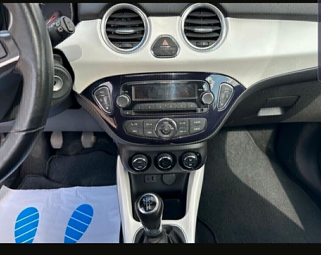 Opel Adam 1.4 87 CV Glam