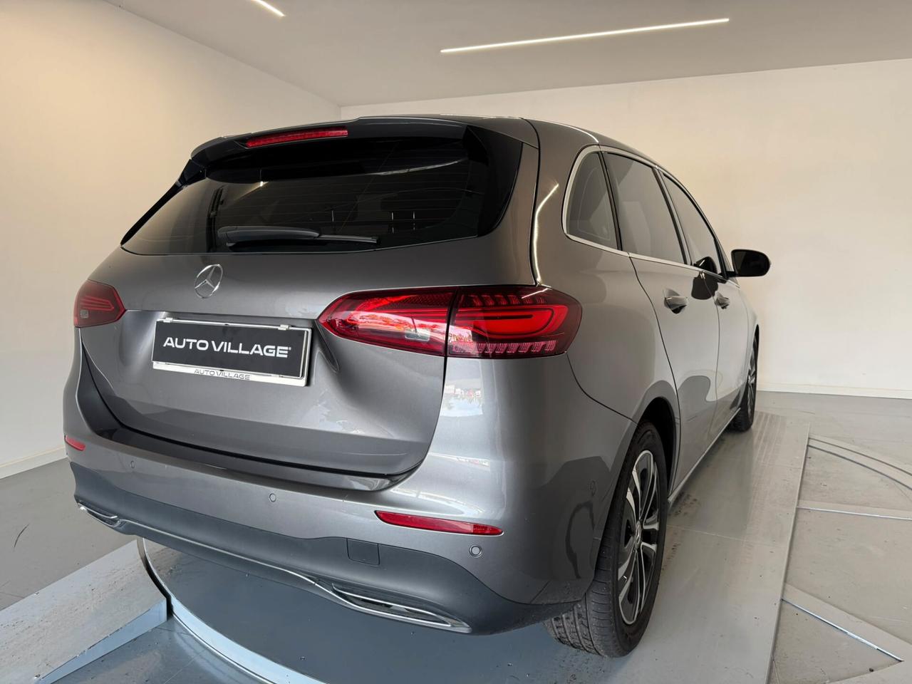 Mercedes-benz B 180 d Automatic Executive