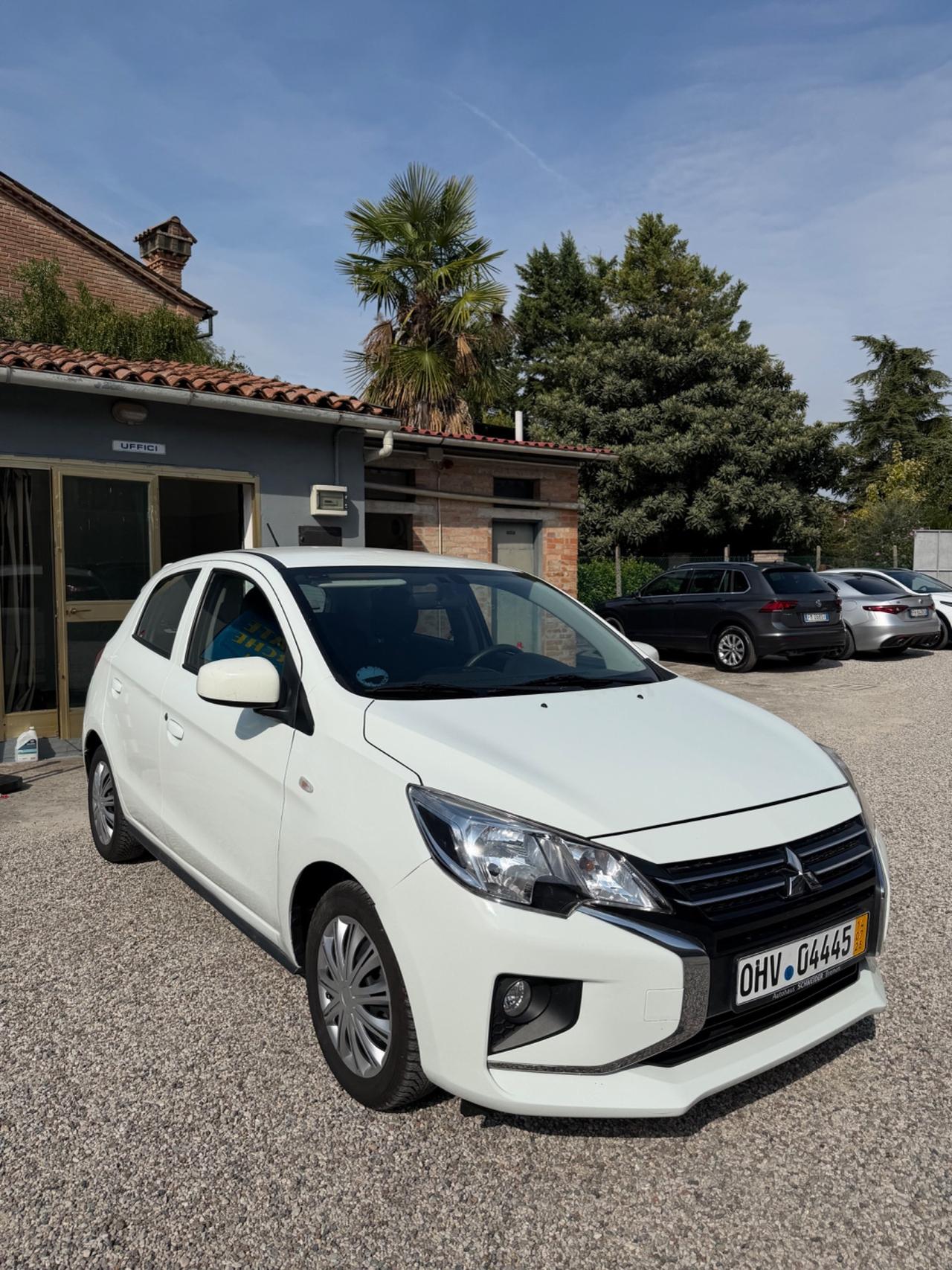 Mitsubishi Space Star 1.2 Intense SDA