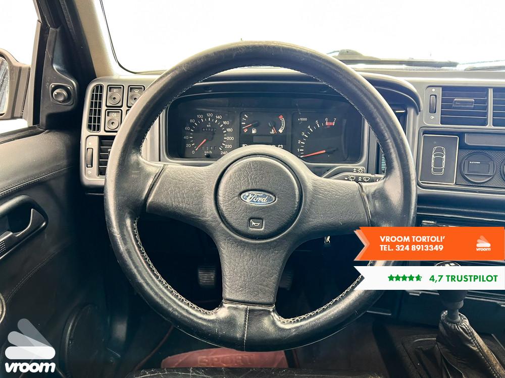 FORD Sierra 2.0i turbo 16V 4p. RS Cosworth Exec...