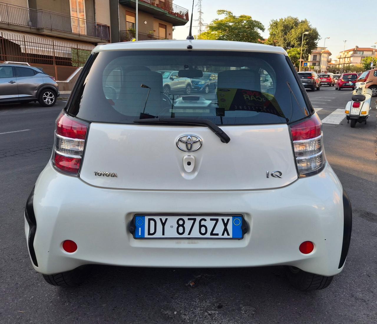 Toyota iQ 1.0 Multidrive