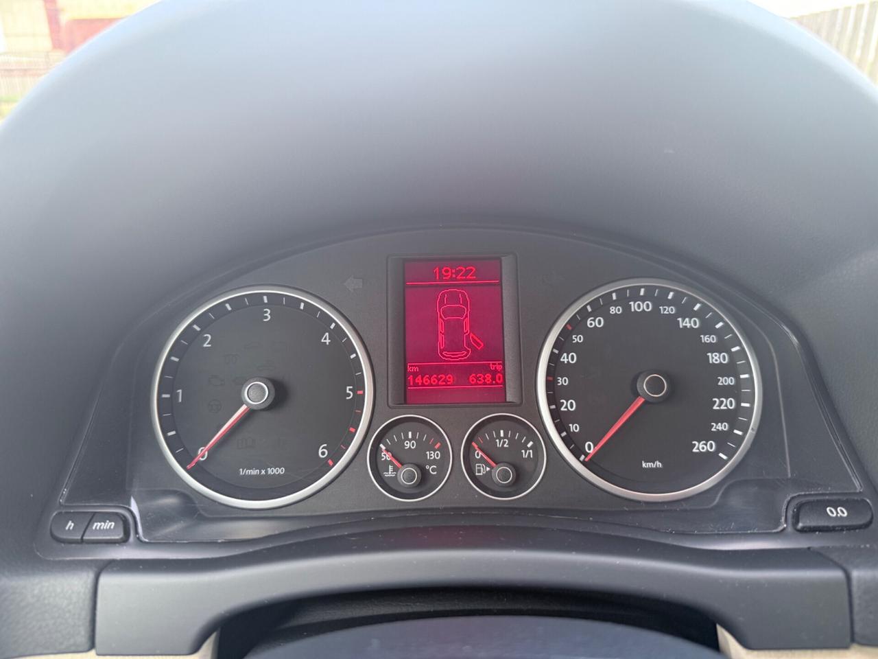 Volkswagen Tiguan 2.0 TDI DPF 4MOTION tiptronic Sport & Style