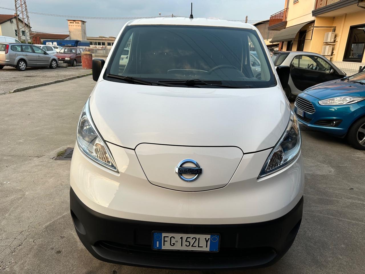 Nissan NV200 e-NV200 EV Van
