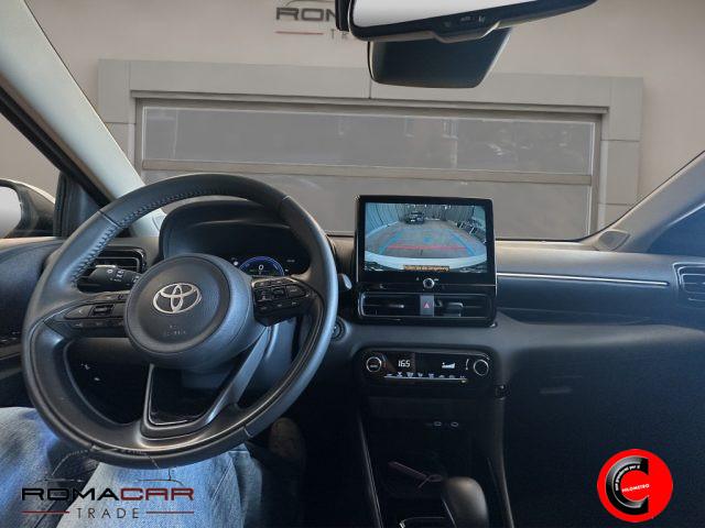 TOYOTA Yaris 1.5 Hybrid TREND MY 2025 VIRTUAL COMPLETO!
