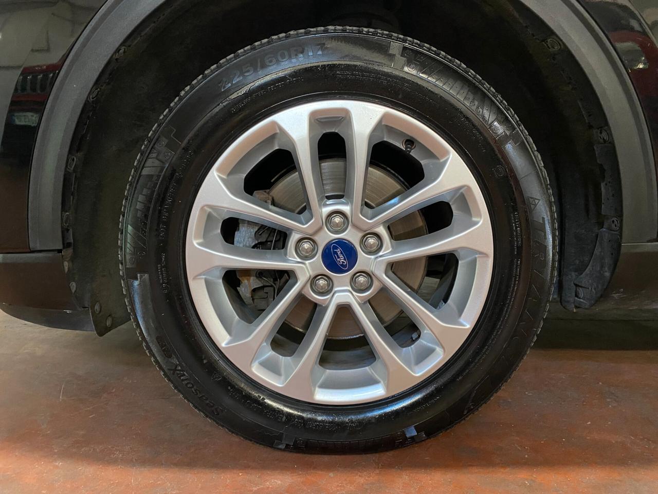 Ford Kuga 1.5 EcoBlue 120 CV aut. 2WD Titanium Business