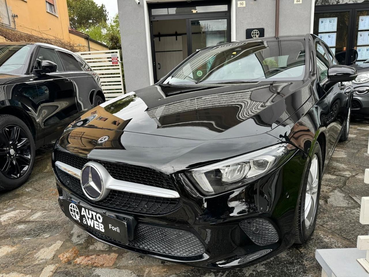 MB CLASSE A 180D AUTOMATIC BUSINESS NAVI
