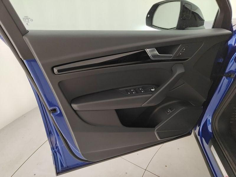 Audi Q5 40 TDI 204 CV quattro S tronic Identity Black X line