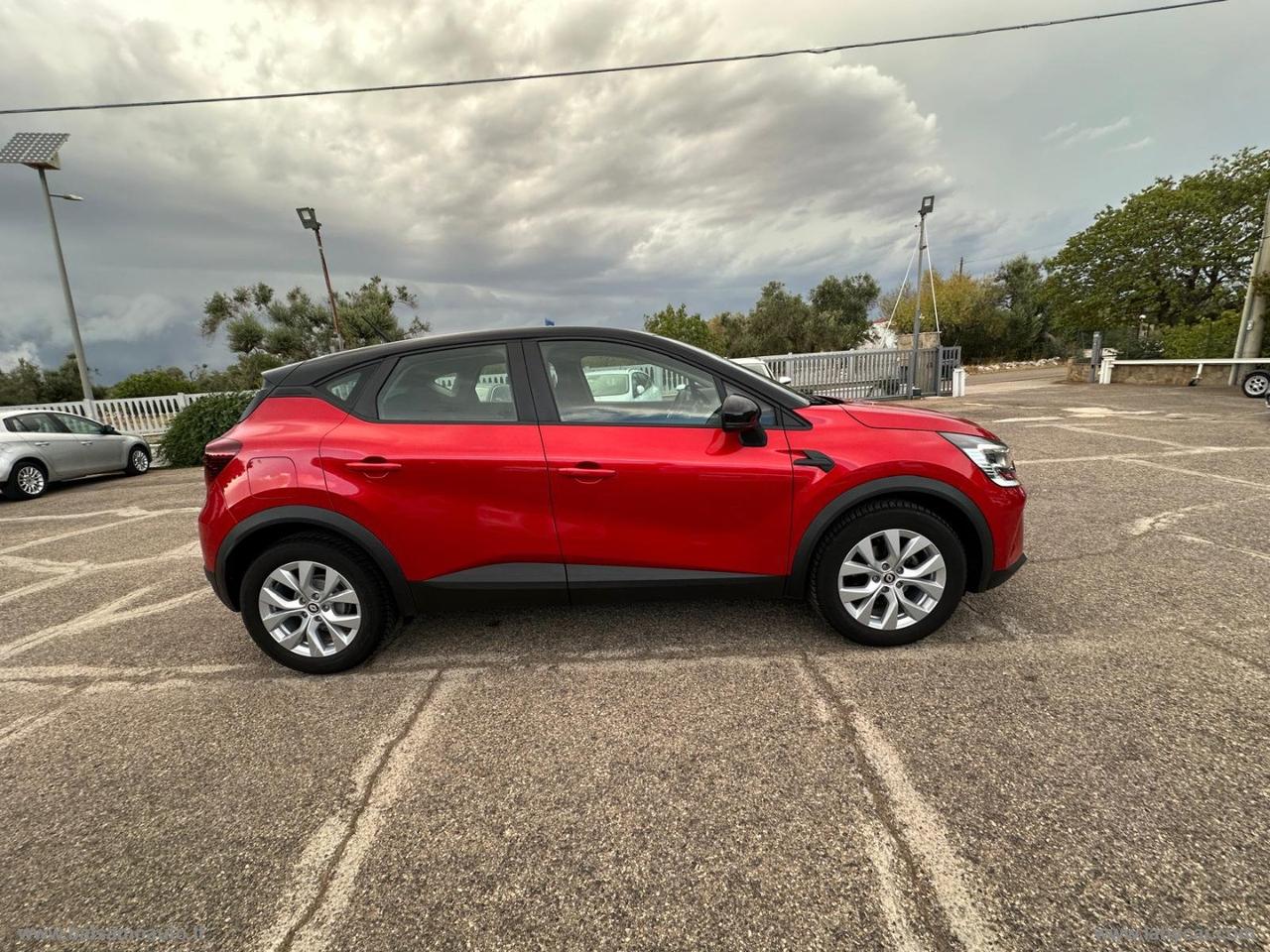 RENAULT Captur TCe 12V 100 CV GPL Intens