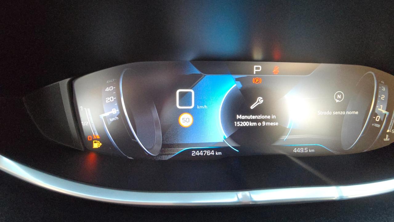 Peugeot 3008 BlueHDi 120 S&S Business