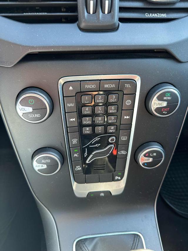 VOLVO V40 D2 'eco' Momentum