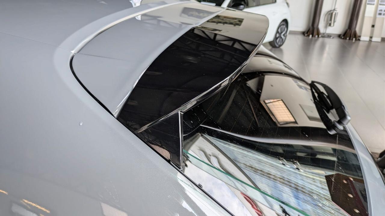 Peugeot 208 100 ALLURE