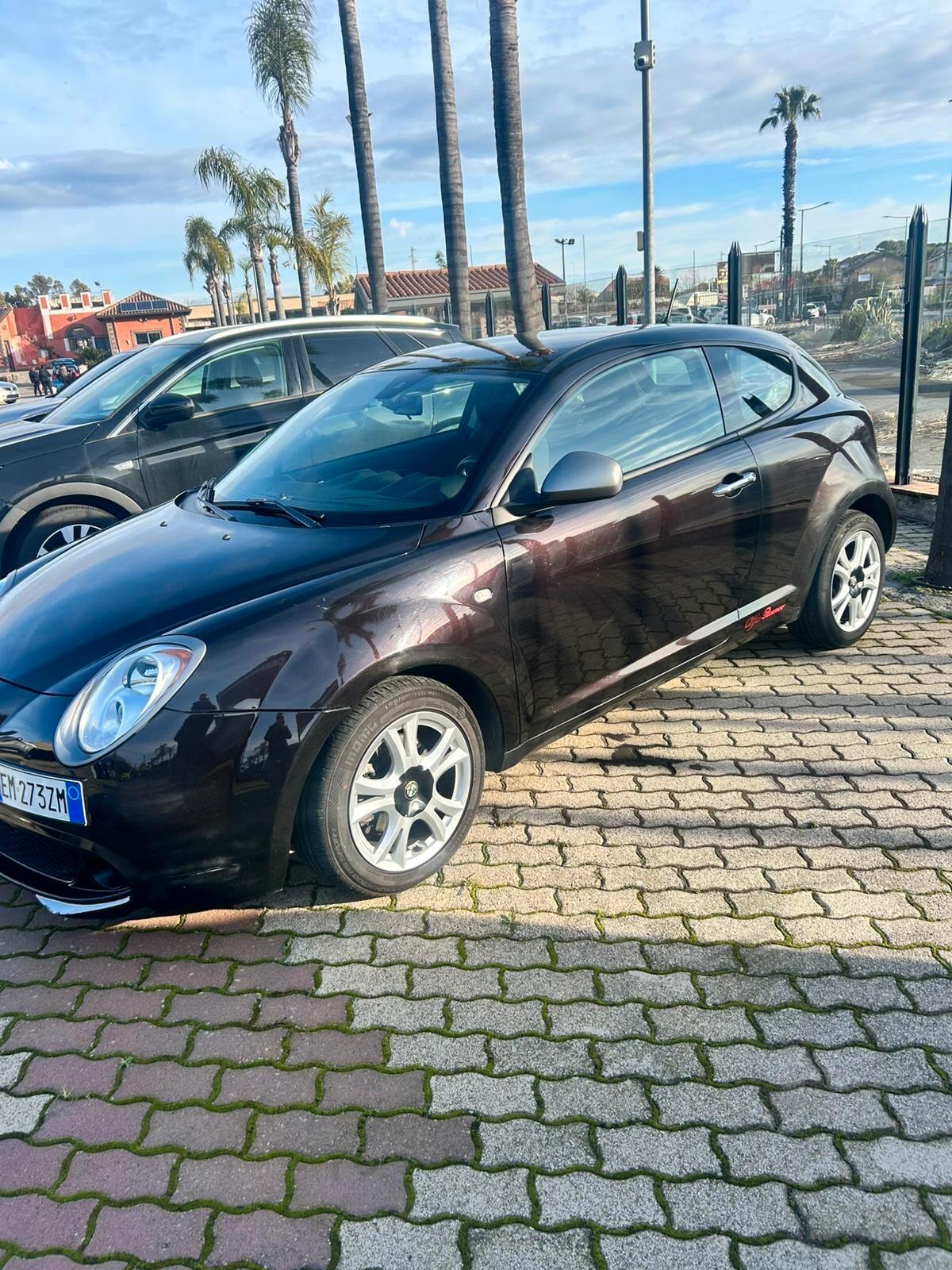 Alfa Romeo MiTo 1.3 JTDm-2 95 CV S&S Distinctive Sport Pack