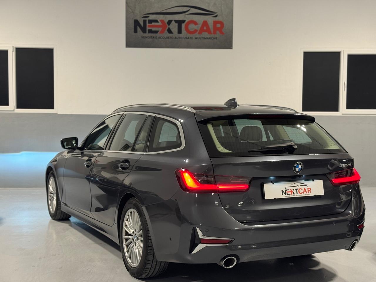Bmw 320d Touring Luxury Automatico !