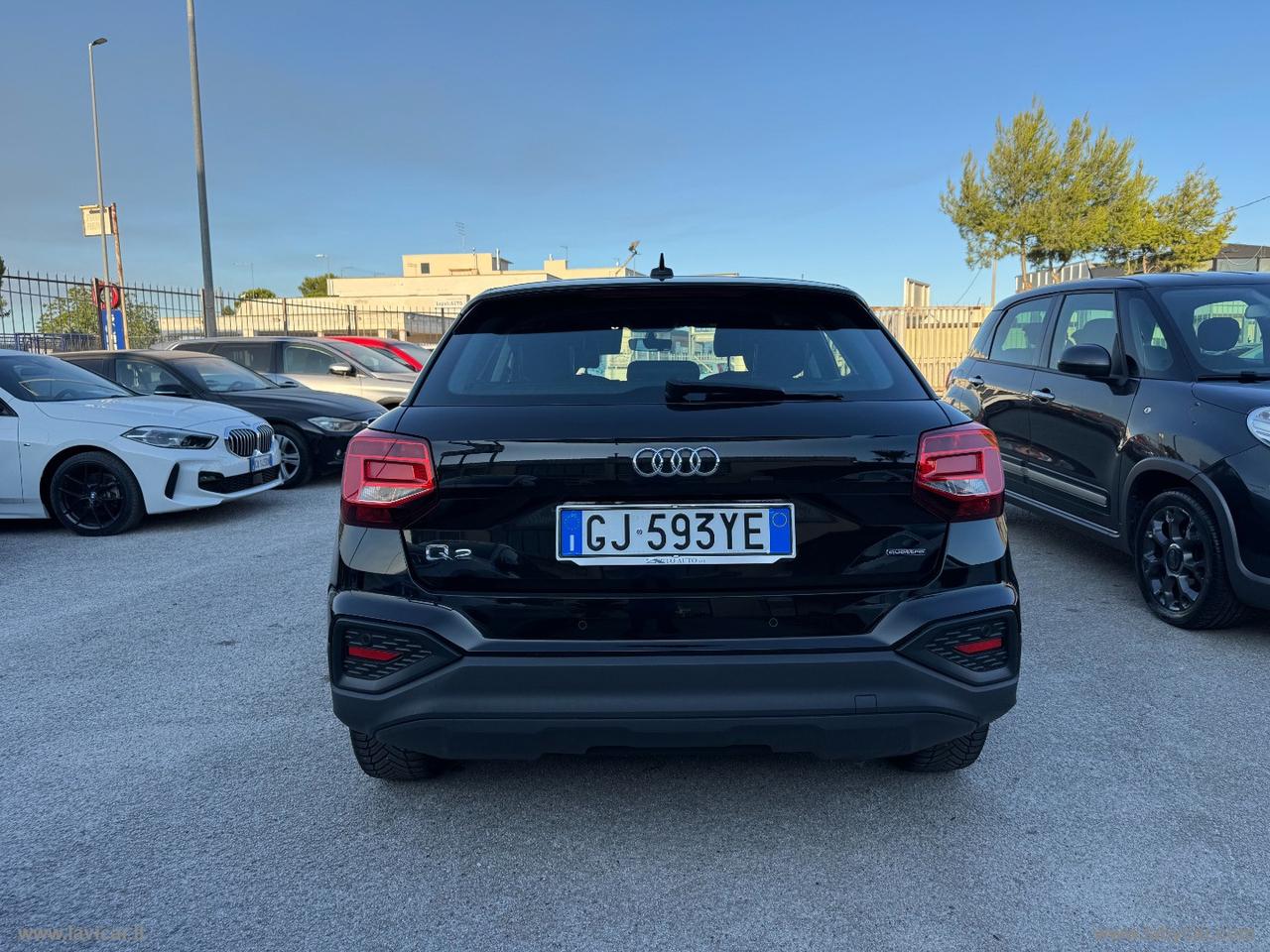 AUDI Q2 35 TDI quattro S tr. Identity Black