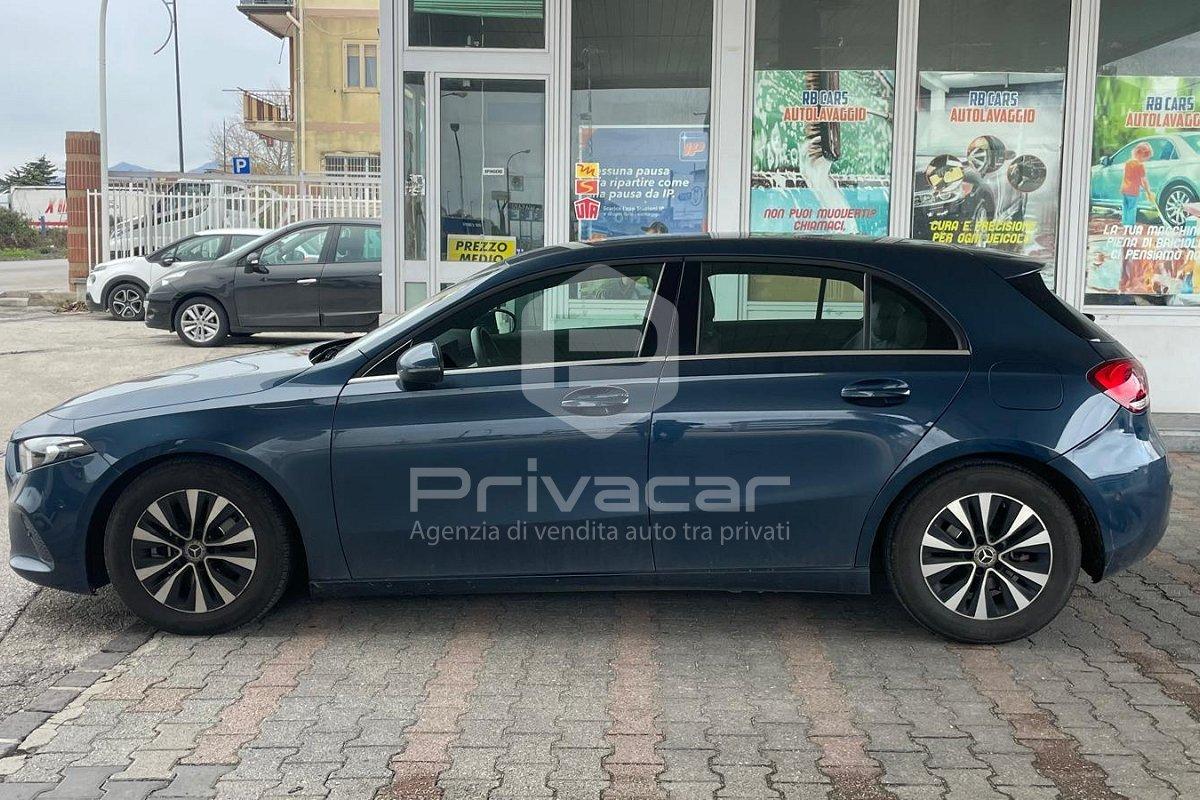 MERCEDES A 180 d Automatic Business Extra