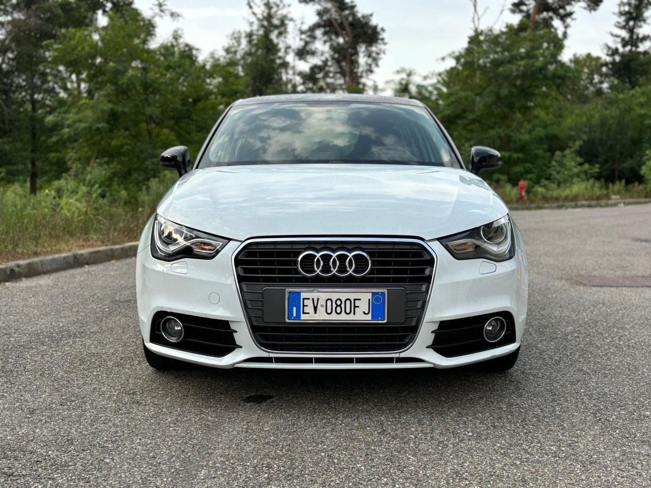 Audi A1 1.6 TDI *NEOPATENTATI*AUTOMATICA*