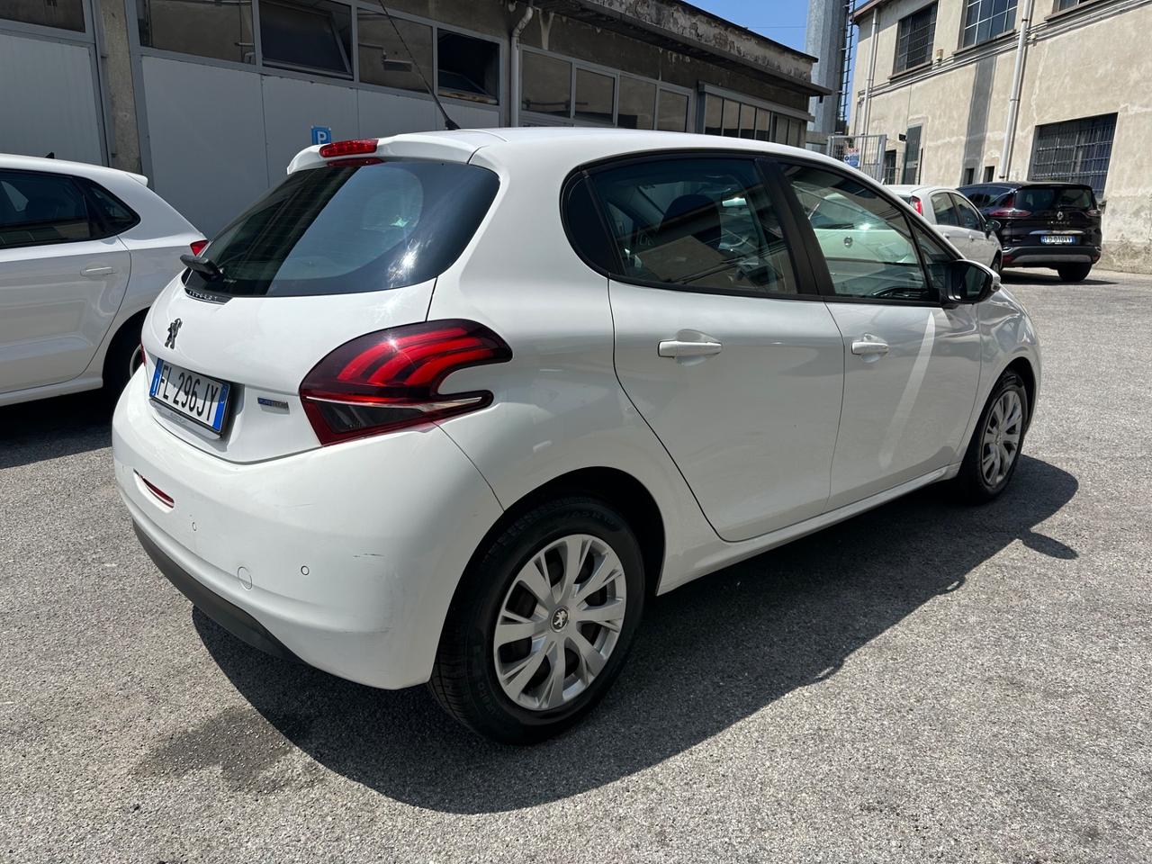 Peugeot 208 PureTech 82 5p. GPL NEOPATENTATI