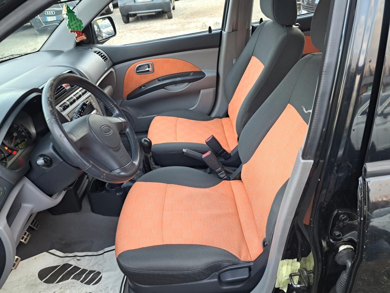 Kia Picanto 1.1 12V Spicy-NEOPATENTATI