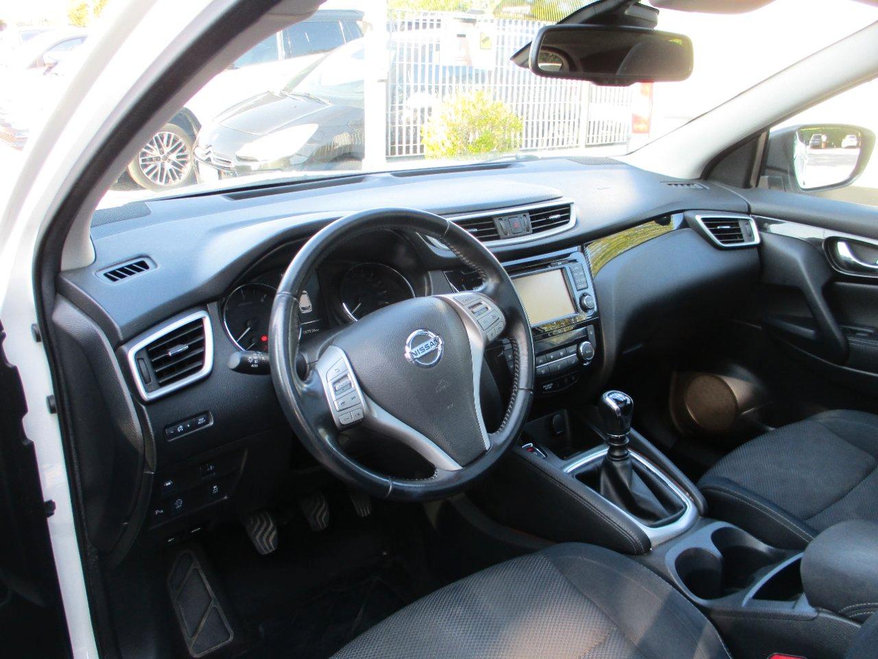 Nissan Qashqai 1.5 dci 360 110cv E6 TETTO/360/Frenata