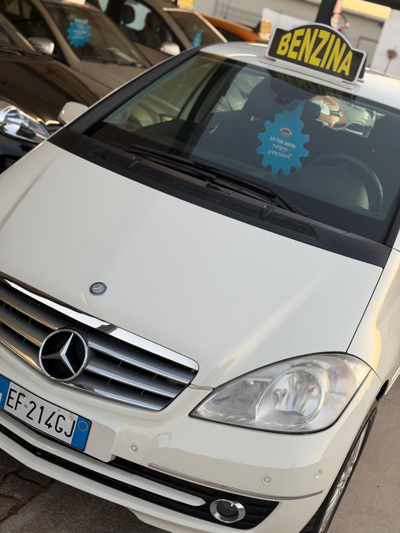 Mercedes CLASSE A 160 BENZINA 2011