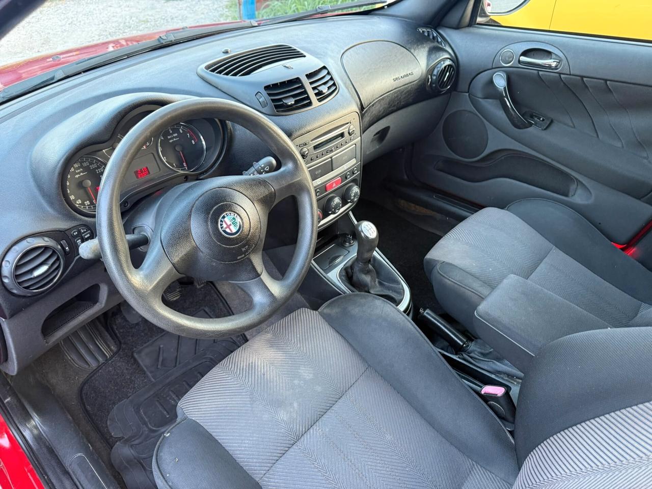 Alfa Romeo 147 1.6 16V TS (105) 5 porte Black Line