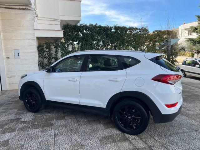 HYUNDAI Tucson 1.7 CRDi Tetto Nero