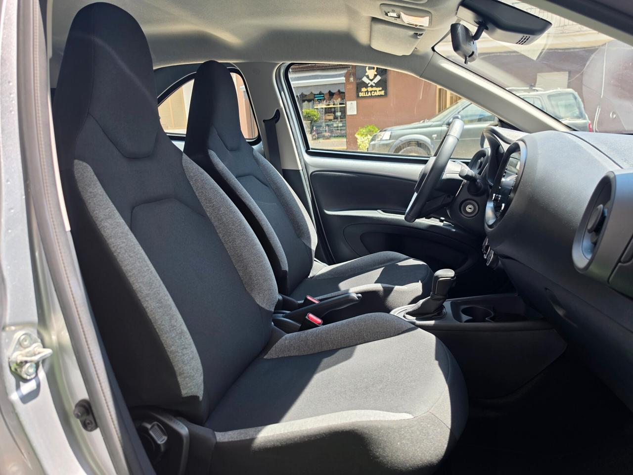 Toyota Aygo X 1.0 VVT-i 72 CV 5 porte Trend Air S-CVT