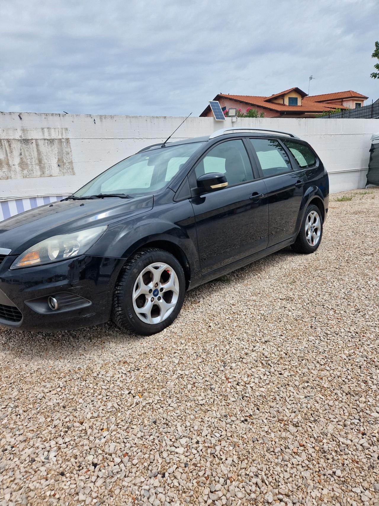 Ford Focus 1.6 TDCi 115 CV SW Titanium perfetta