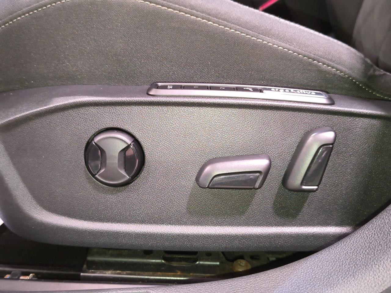 Volkswagen Golf 2.0 TDI SCR Style 129.000 km