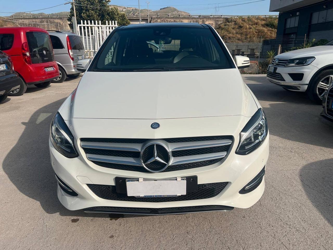 Mercedes-Benz classe B200 136cv Premium 2015