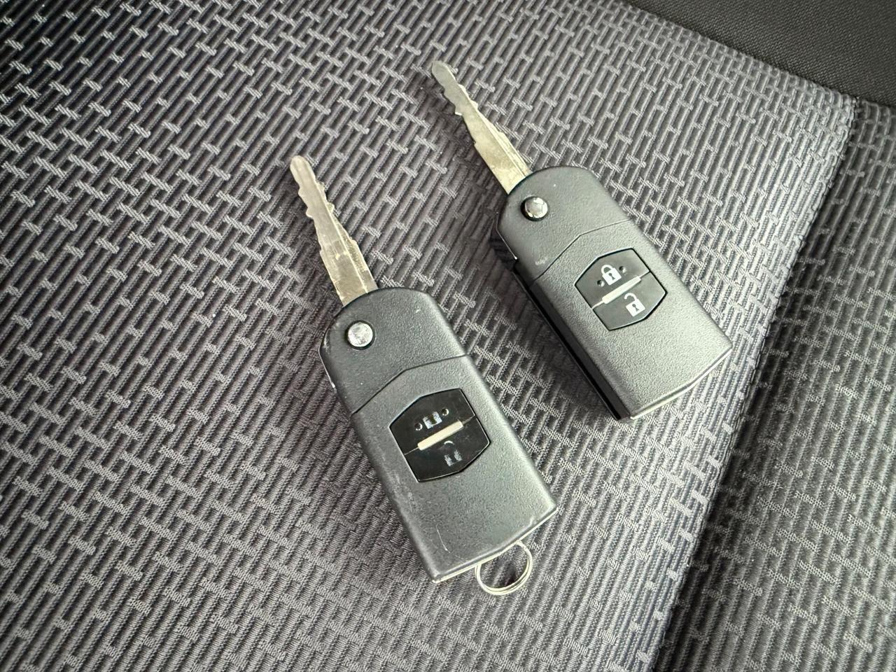 Mazda 3 1.6 MZ-CD 109 CV 5p. Advanced Unico Top