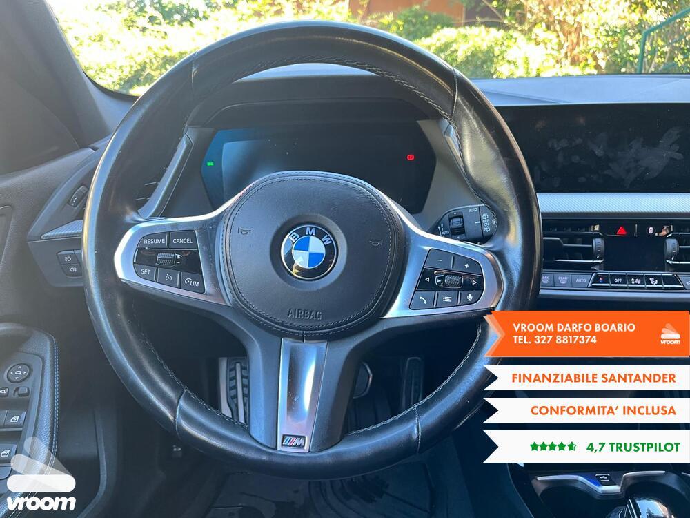 BMW Serie 1 (F40) 118i 5p. Msport Exterior